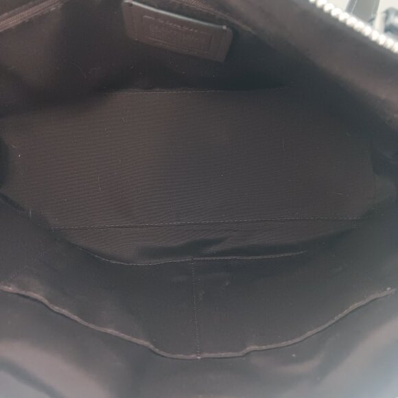 COACH GALLERY TOTE SIGNATURE CANVAS HEART PRINT W/ MATCHING WALLET - Picture 10 of 15